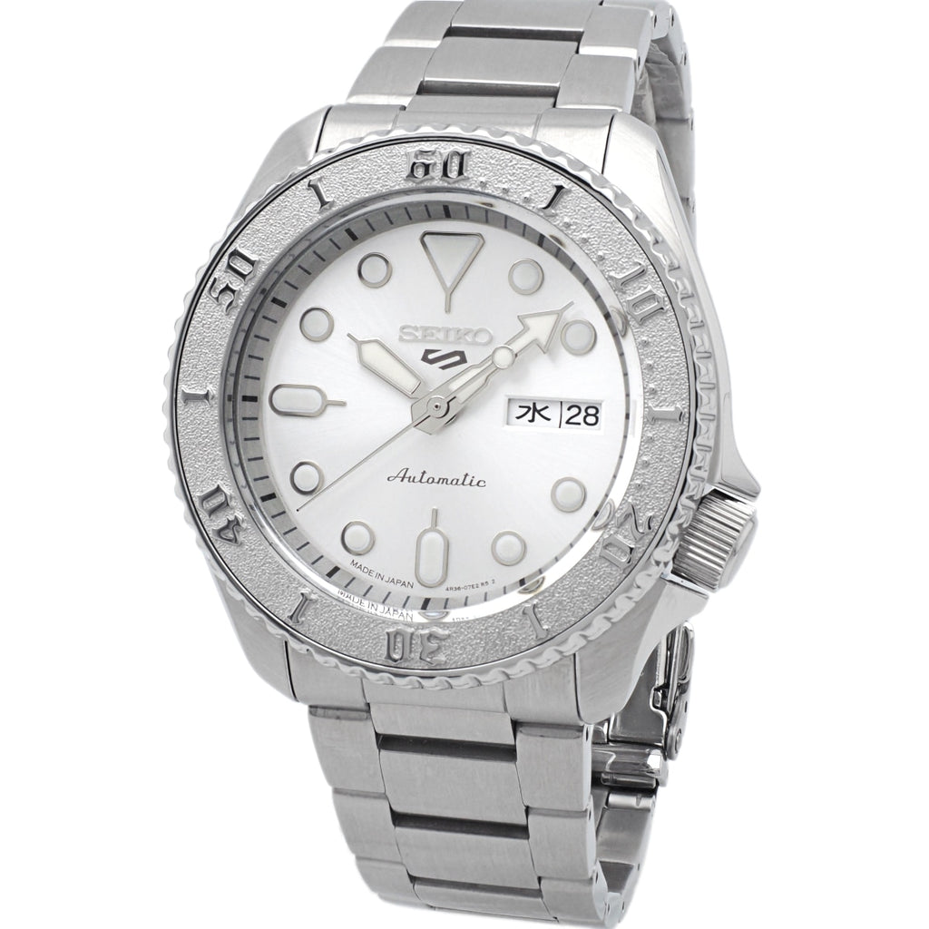 セイコー ５スポーツ メカニカル シルバー SBSA063 日本製 4R36-08E0 漢字/英語 自動巻 USED Seiko