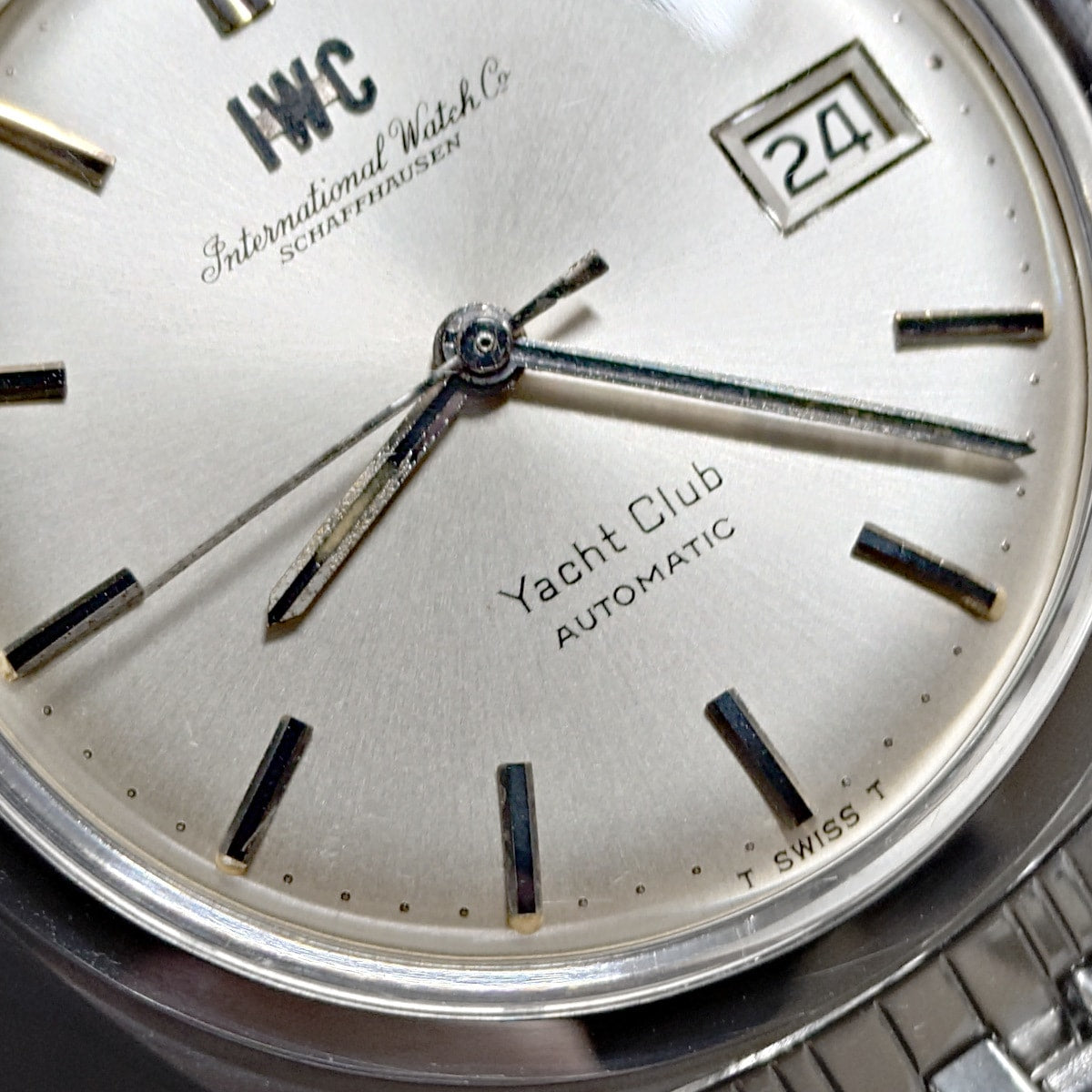 IWC Yacht Club R811AD Rare Gay Frères 7-row Bracelet (1970) Fish Crown Cal.8541 Overhauled, Manufactured in 1969