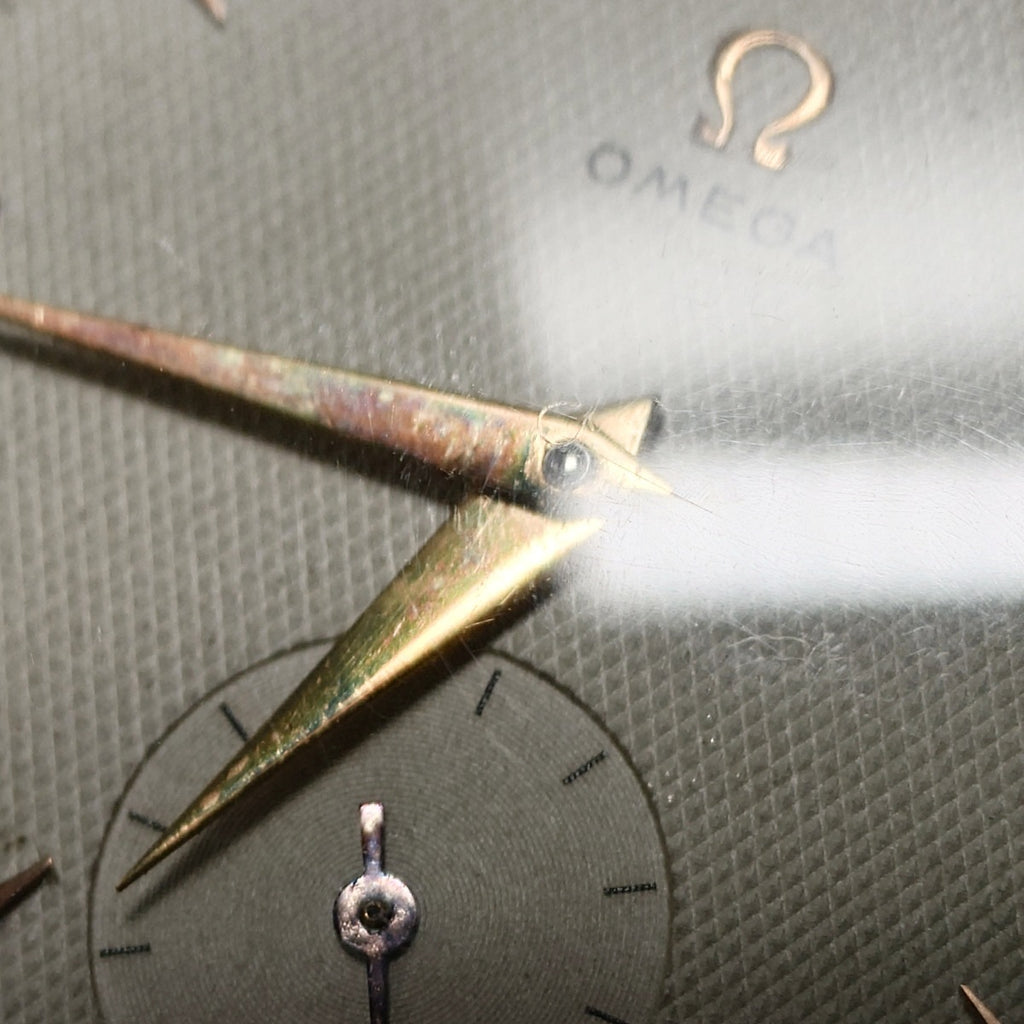 オメガ 30mmキャリバー Ref.2605-9 ハニカムパティナダイヤル Cal.266 手巻 OH済 1952年製