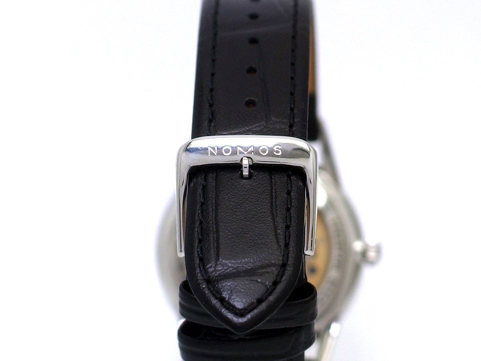 ノモス オリオン OR1713B2 黒文字盤 手巻 OH済 2008年頃 USED