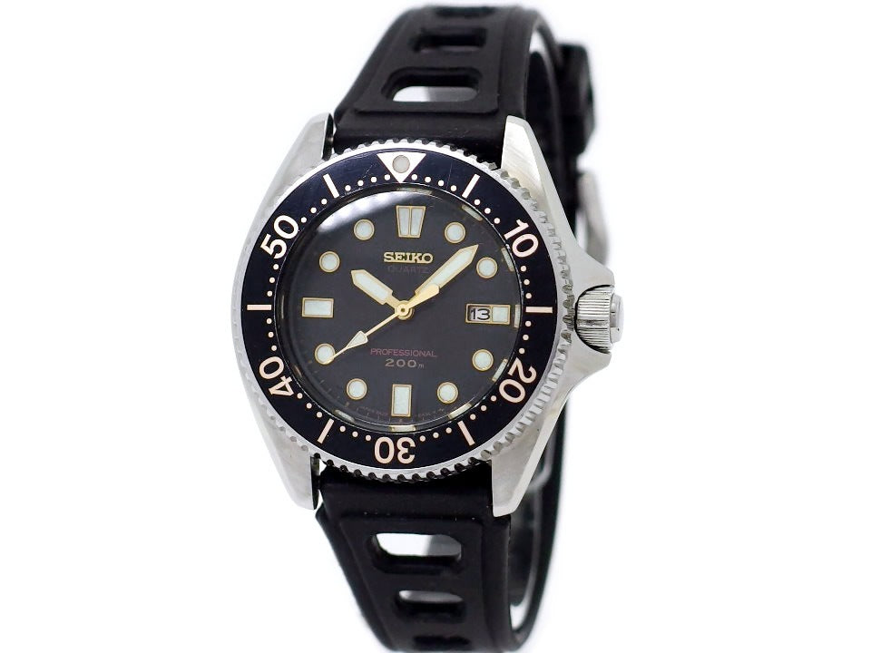 セイコー ダイバー 200m レディース 2A22-0170 黒文字盤 クオーツ 1985年製 USED Seiko