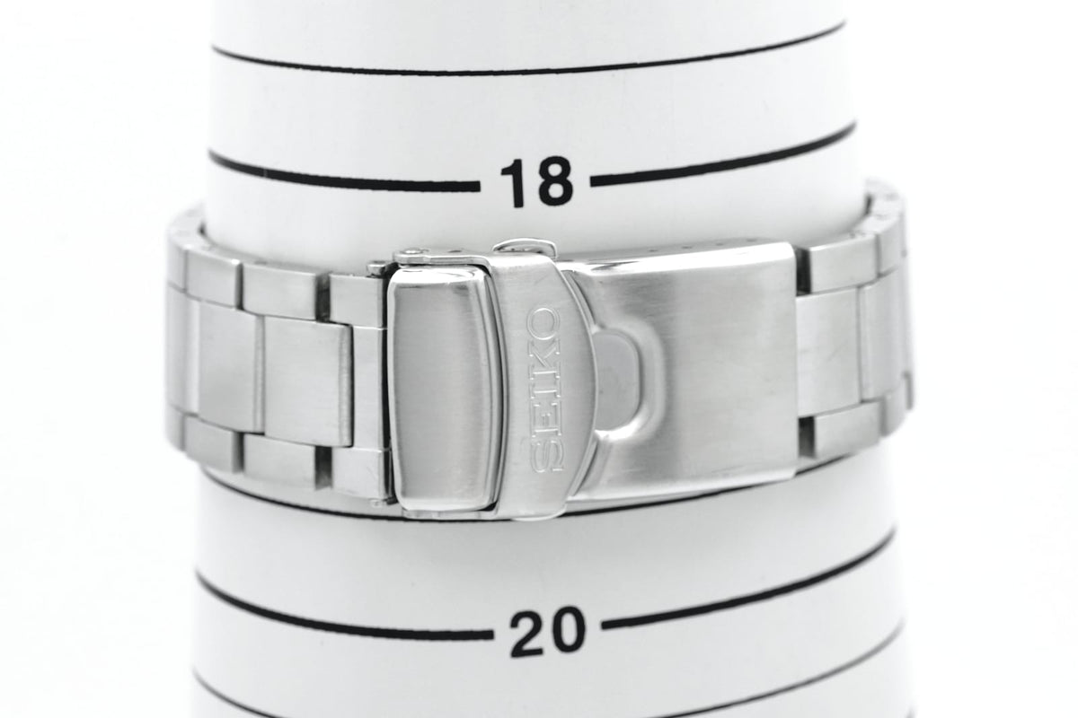 セイコー ５スポーツ メカニカル グリーン文字盤 4R36-07G0 自動巻 現行モデル USED Seiko