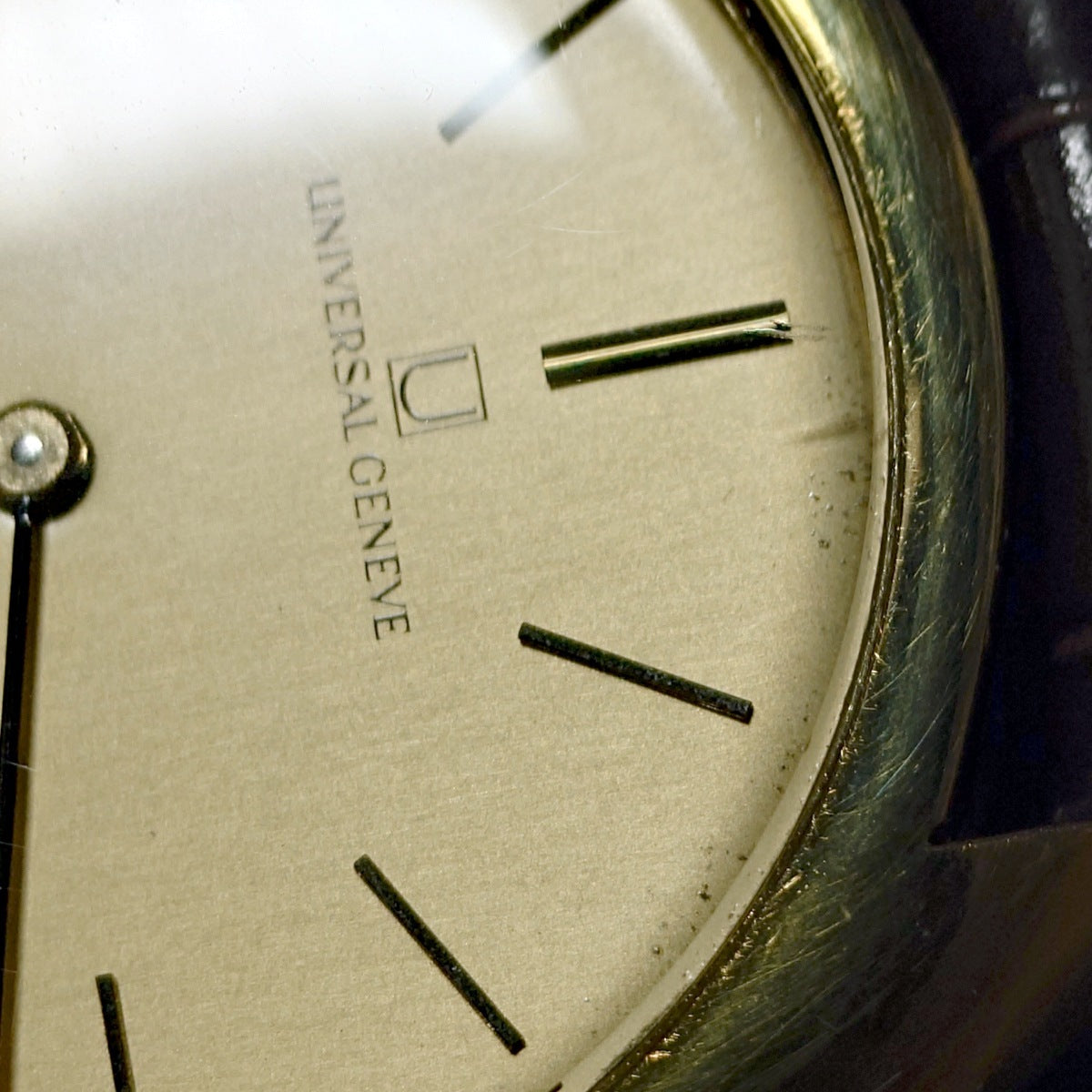 Universal Genève Ref. 542111/03, gold-plated, original buckle, Cal. 42, 17 jewels, manual-wind, serviced, circa 1970.