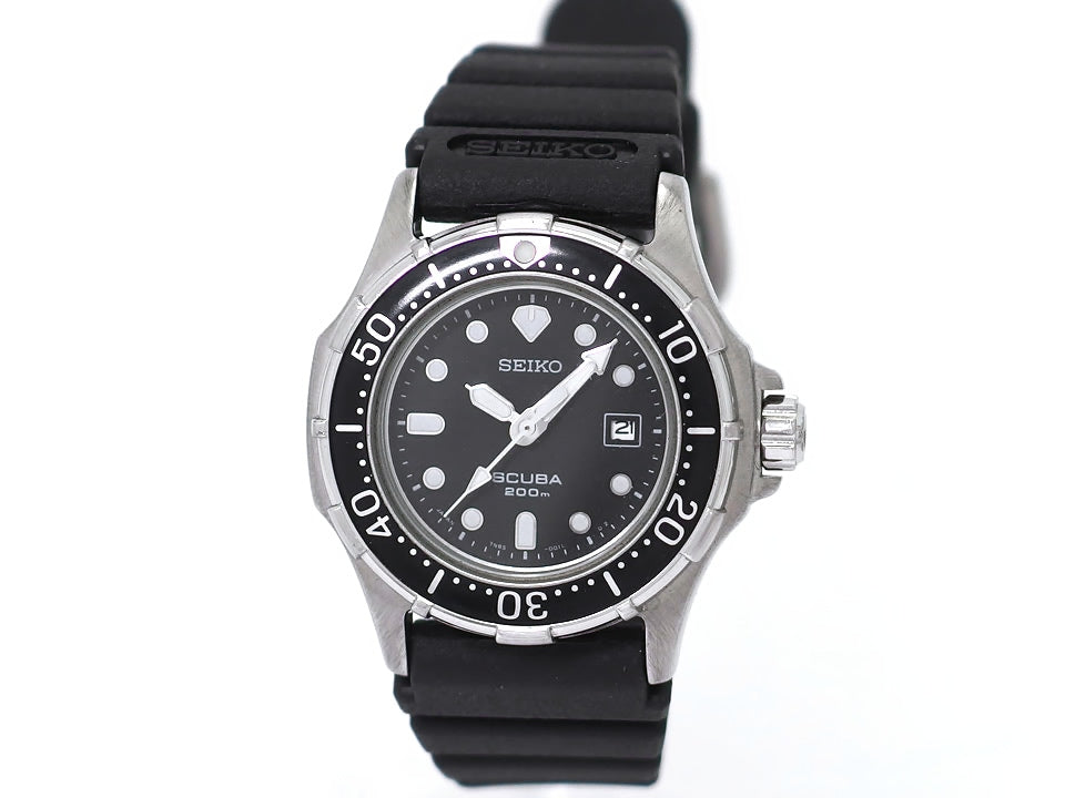 セイコー ダイバー スキューバ 200m レディース 32mm 7N85-001A クオーツ 1991年製 USED Seiko