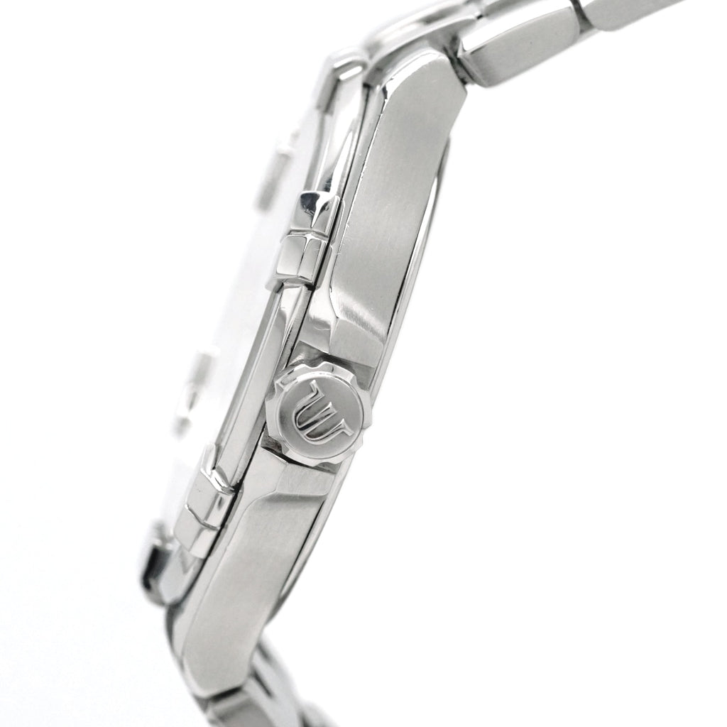 Maurice Lacroix Aikon Date AI1008-SS002-131-1 Quartz Purchased 2017 USED