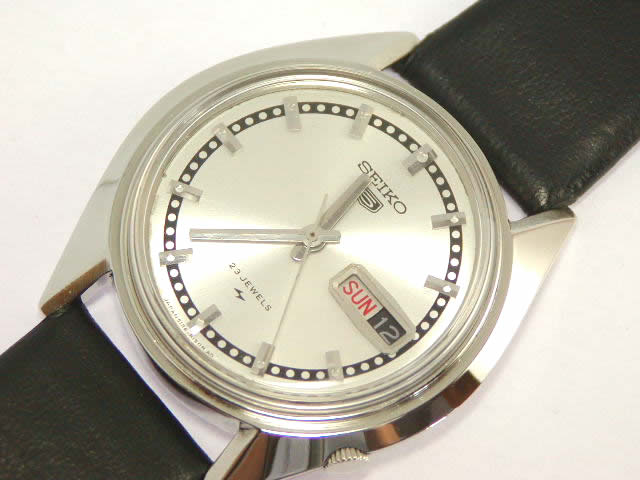 1968年3月製 セイコー5 デイデイト　23J セイコー 5 23石 自動巻 1968年製 USED – WATCH COLLE