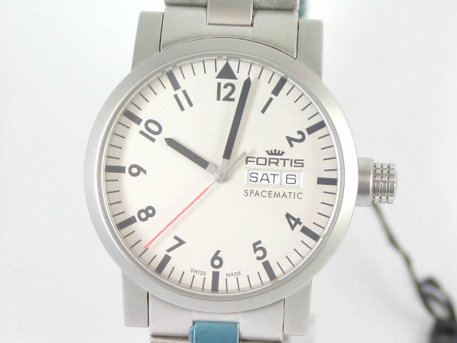 フォルティス スペースマティック デイ・デイト シルバー 623 2212M　　新品 Fortis