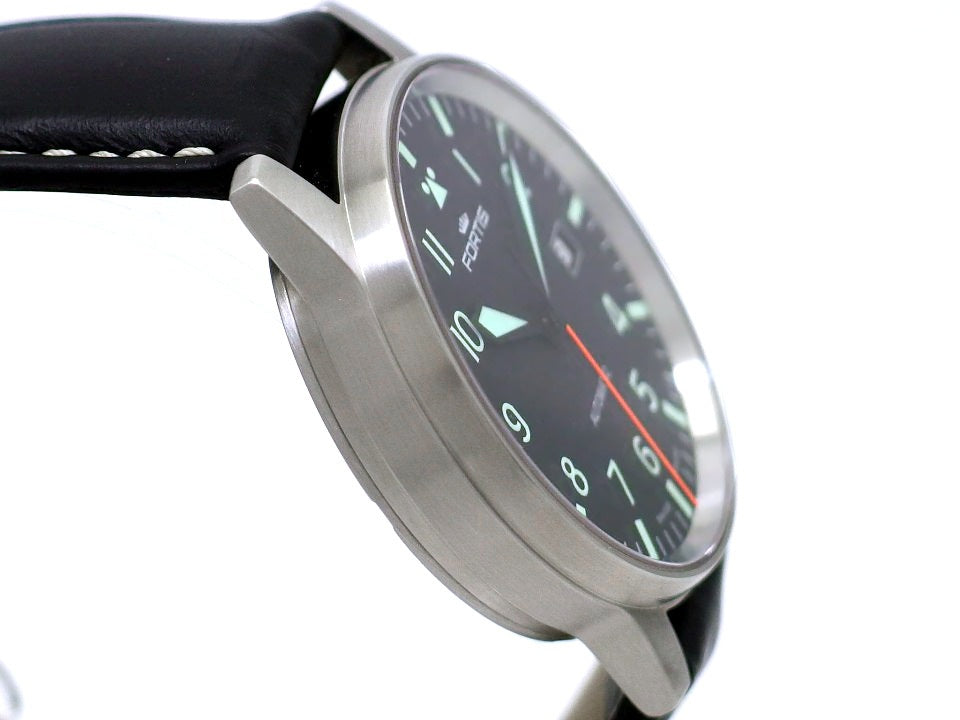 【美品】フォルティス フリーガー クラシック デイト 40mm 595.11.46.3 自動巻 2019年購入品 USED