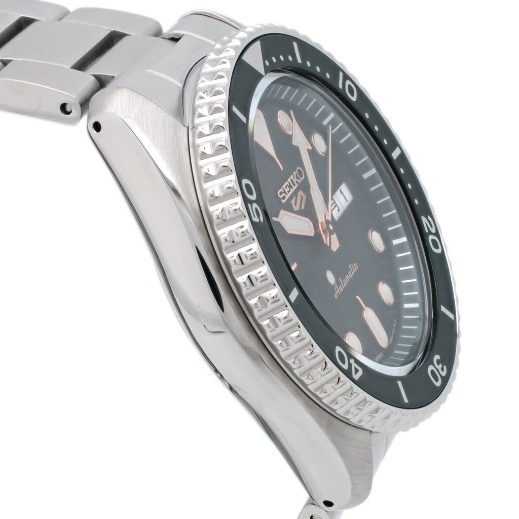 セイコー ５スポーツ メカニカル グリーン文字盤 SBSA013 4R36-07G0 自動巻 2024年購入品 USED Seiko