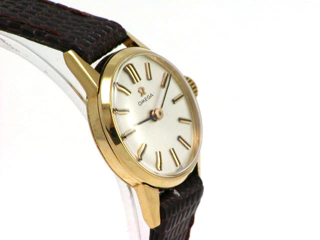 オメガ 18KYG無垢 婦人用 Cal.625 手巻 1960年代