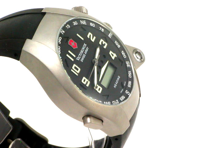 ビクトリノックス Ref.V.25837 ST-5000パスファインダー クオーツ USED　