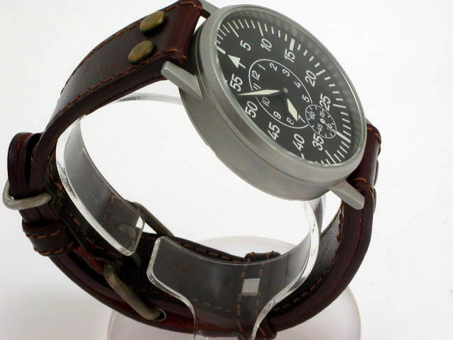 ラコ 手巻き スモールセコンド 42mm USED
