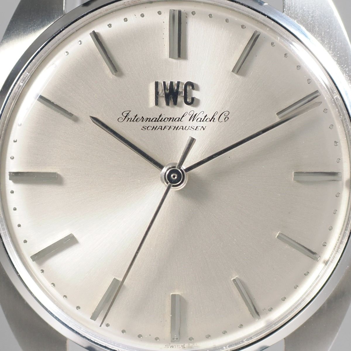 IWC Ref.1419 トノー型 純正尾錠 Cal.402 手巻き OH済 1969年製