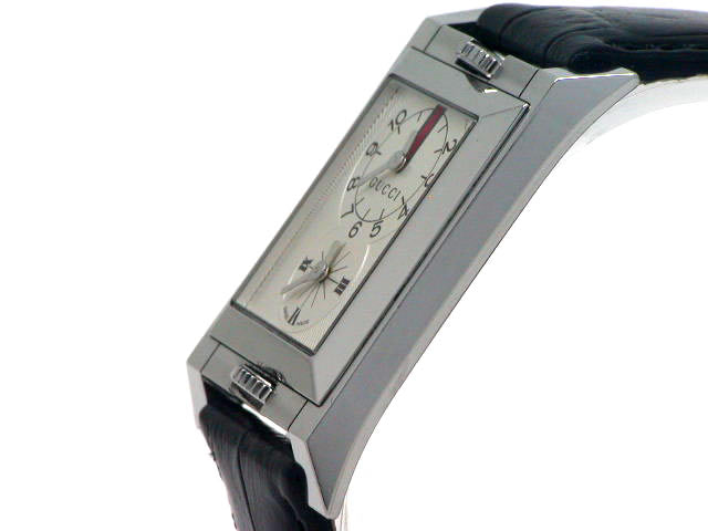 グッチ デュアルタイム 111 Dual クオーツ USED　Gucci