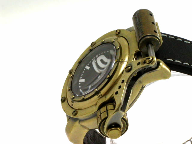 Retrek R-005 Brass-Tone Retro Finish Porthole-Style Automatic Black Dial German Made New