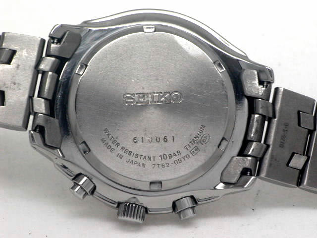 セイコー クオーツ クロノグラフ チタン 7T62-0BY0 USED