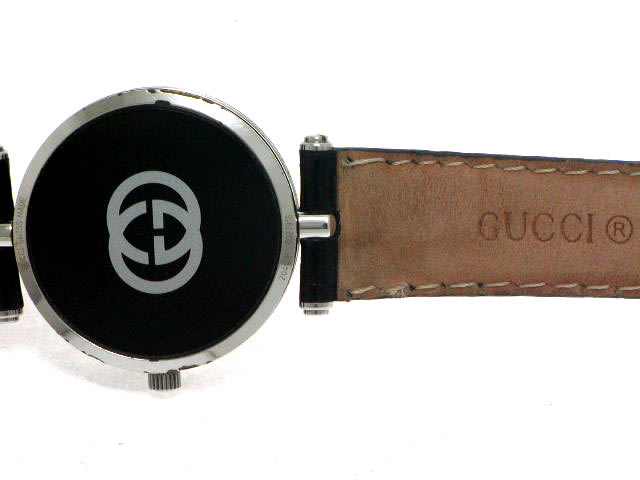 グッチ 2040M メンズサイズ クオーツ USED　Gucci
