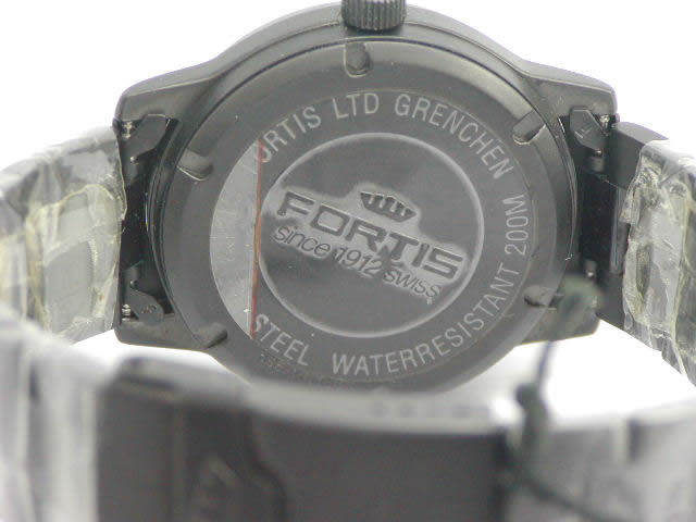 フォルティス パイロット プロフェッショナル ブラックケース 595 1841M　　新品 Fortis