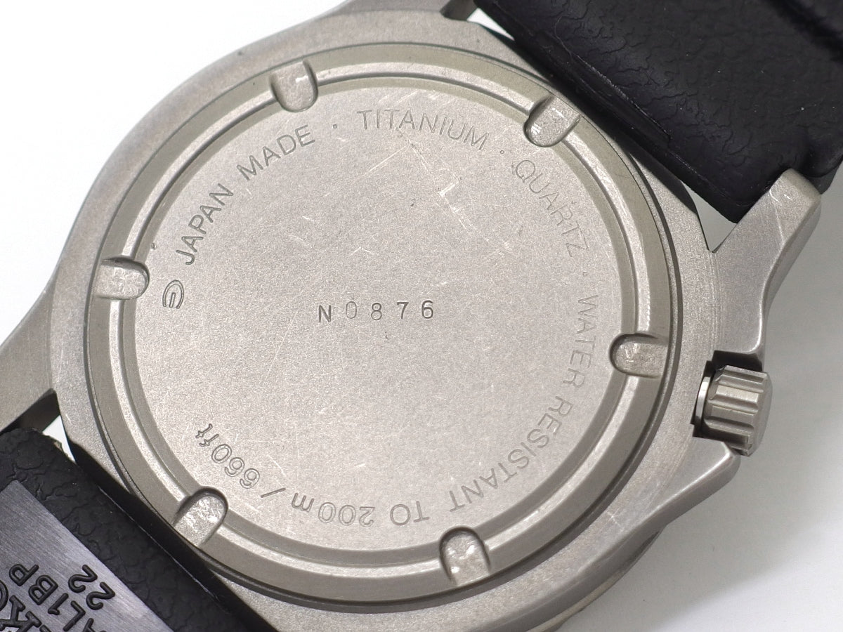スキューバプロ N0876 39mm チタニウムケース 日本製 クオーツ USED SCUBAPRO