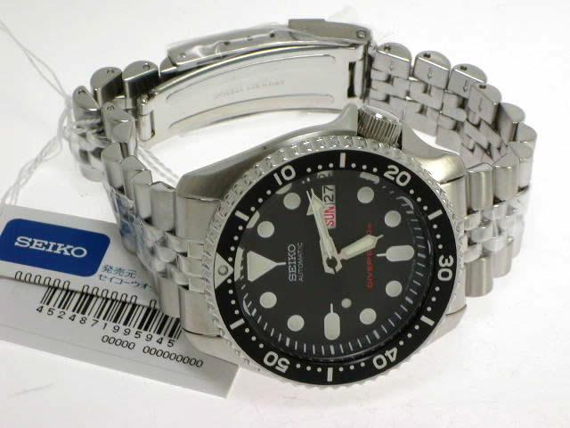 新品 セイコー ダイバー 200m 自動巻 SKX007K2