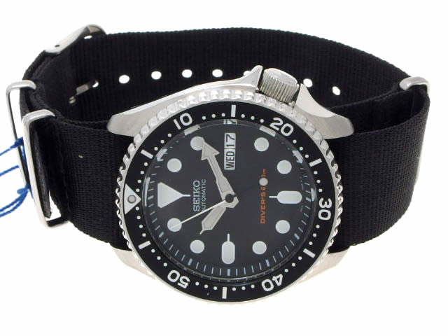 セイコー 海外逆輸入 ダイバーズ SKX007K2 ブラックモンスター 自動巻 USED