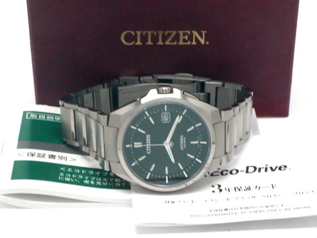 シチズン アテッサ エコ・ドライブ電波時計 ATD53-3052 USED