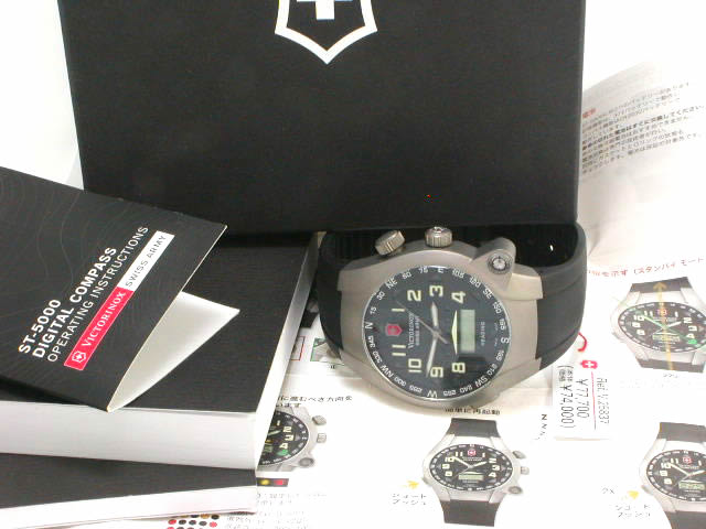 ビクトリノックス Ref.V.25837 ST-5000パスファインダー クオーツ USED　