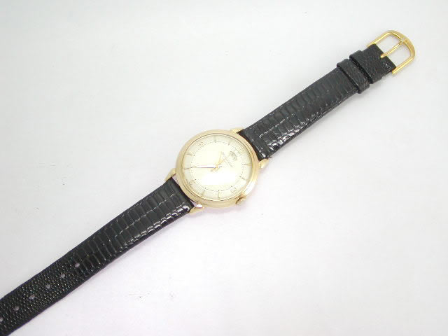 ジャガールクルト 自動巻 パワーリザーブ 金無垢 1950年代