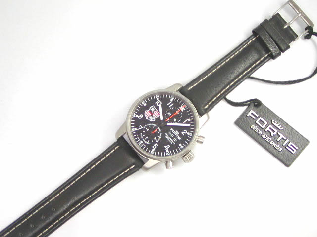 フォルティス パイロット クロノグラフ 世界200本限定 『ハンガリーパパ』　　新品 Fortis