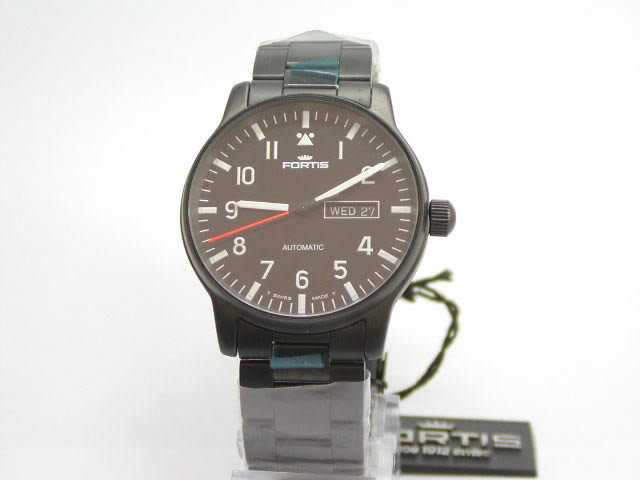 フォルティス パイロット プロフェッショナル ブラックケース 595 1841M　　新品 Fortis