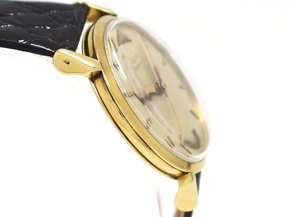 Patek Philippe Calatrava Ref. 1578 18K Yellow Gold with Guarantee and Archives Cal. 27SC Manual Winding Overhauled Made in 1956