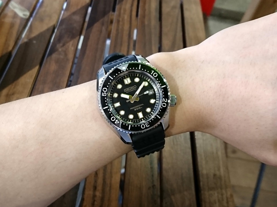 セイコー ヒストリカルコレクション プロフェッショナルダイバー 300m SBDX003 自動巻 OH済 2000年限定モデル USED Seiko