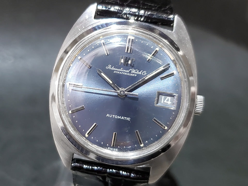 IWC Ref.1827 デイト トノー型ケース ブルー文字盤 純正尾錠 Cal.8541B