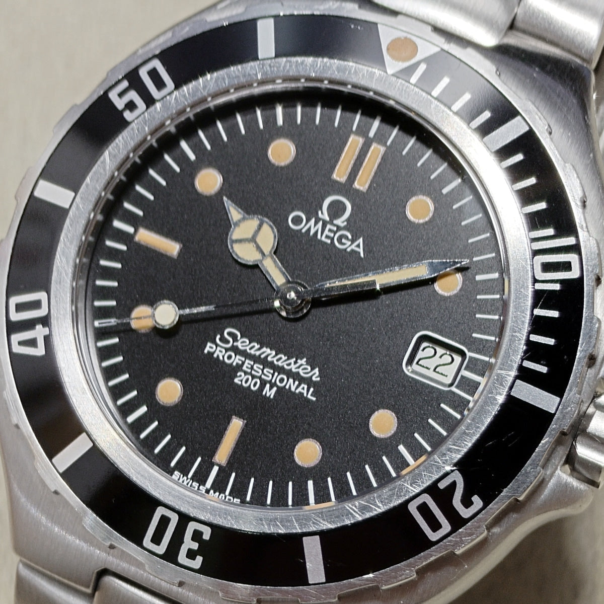 オメガ シーマスター プロフェッショナル 200m Pre-Bond 396.1042 37mm メルセデス針 クオーツ 1988年頃 USED