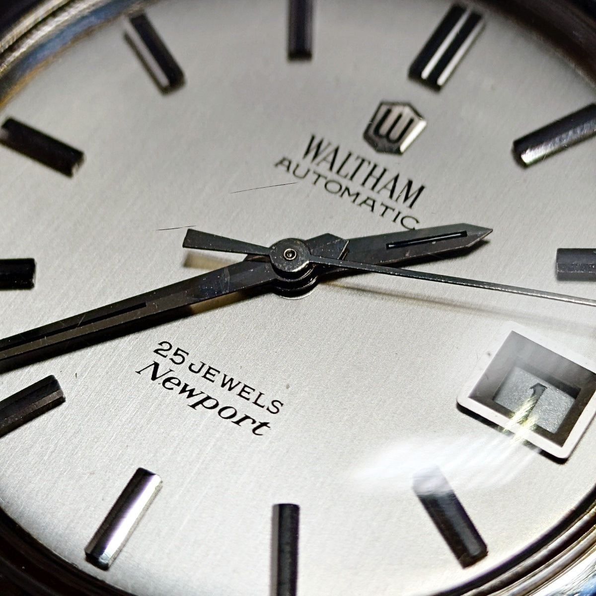 ウォルサム ニューポート 2724 Cal.HT167 自動巻 OH済 1960年代 Waltham
