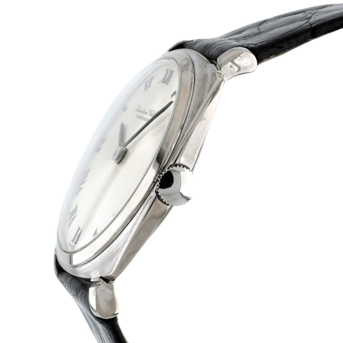 IWC 18k solid white gold Ref. 2501, 31mm diameter, Roman numeral indices, Cal. 423 manual-wind, overhauled, made in 1974