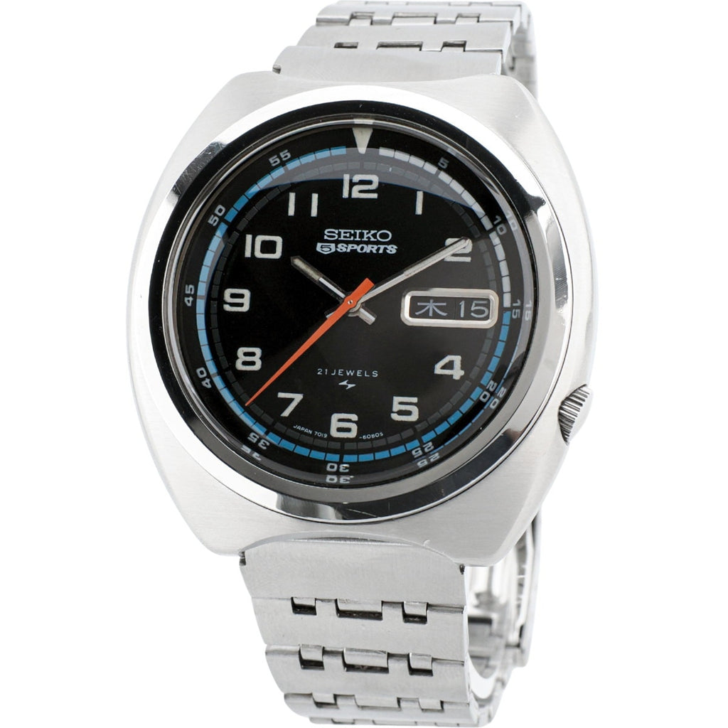 Seiko 5 Sports 7019-6040, original bracelet, Arabic dial, 21 jewels, automatic, serviced, manufactured in 1971 (Showa 46)